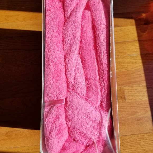 ASO GLEE BARBIE HOT PINK THICK & FLUFFY BATHROBE BATH & BW FULL LENGTH CLUELESS - Picture 4 of 4